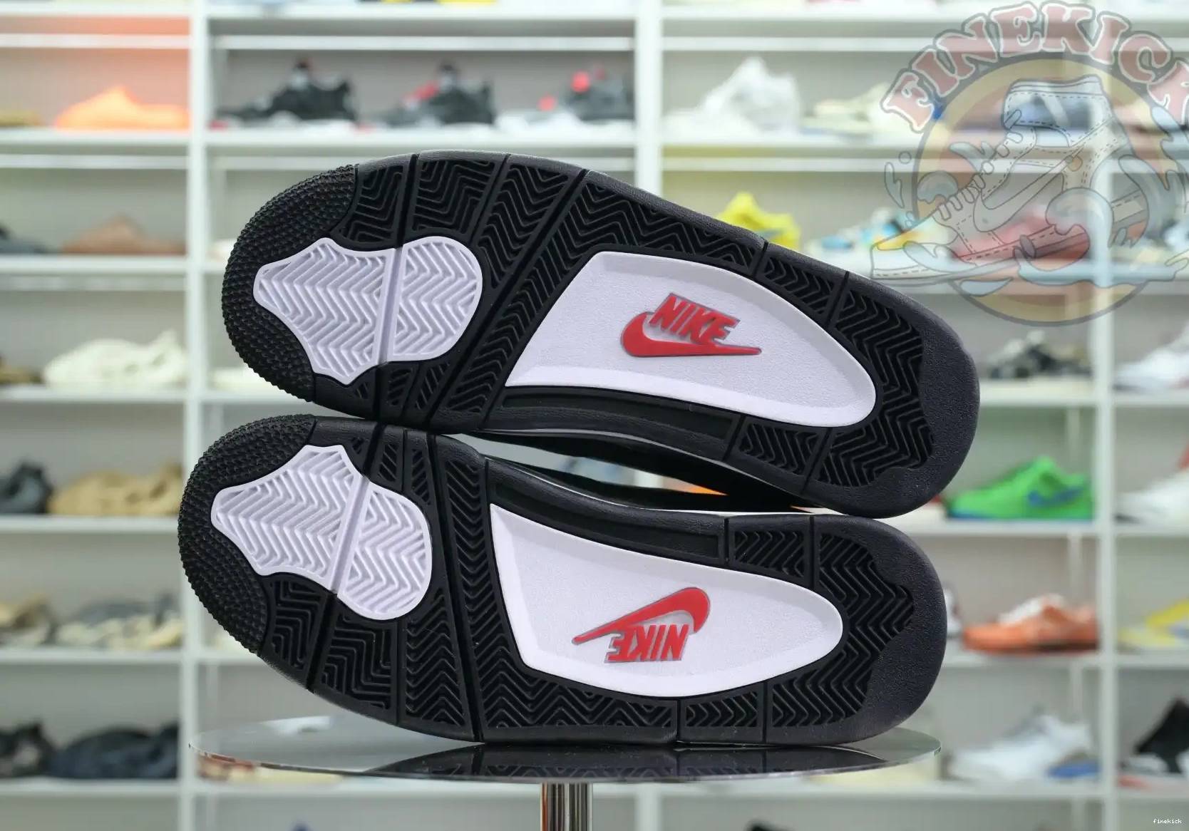 Nigel Jordan RM Sylvester Air SP 4 Jordan x “Anthracite” 0426